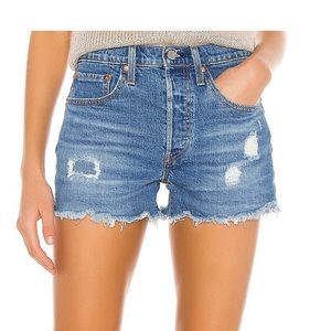 NWOT Revolve x Levi’s 501 original shorts